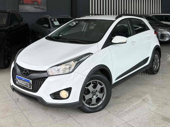 HYUNDAI HB20X 1.6 16V STYLE FLEX 4P MANUAL HYUNDAI HB20X 1.6 16V STYLE FLEX 4P MANUAL
